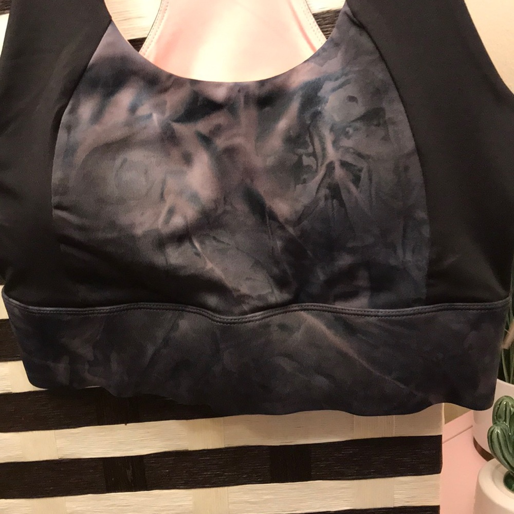 BNWT Athletic Collection Sports Bra - Picture 4 of 4